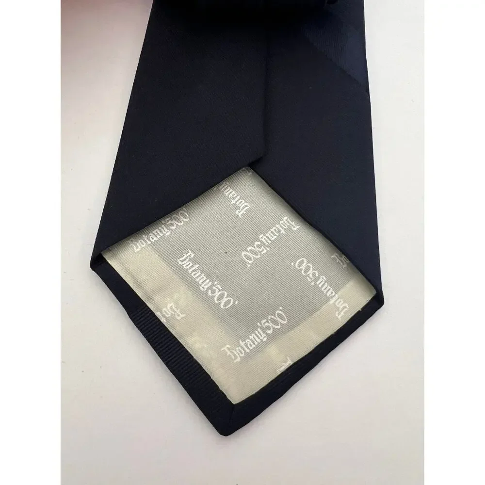 Botany 500 Men's Classic Interview Business Slim Neck Tie Silk Blend Navy Blue